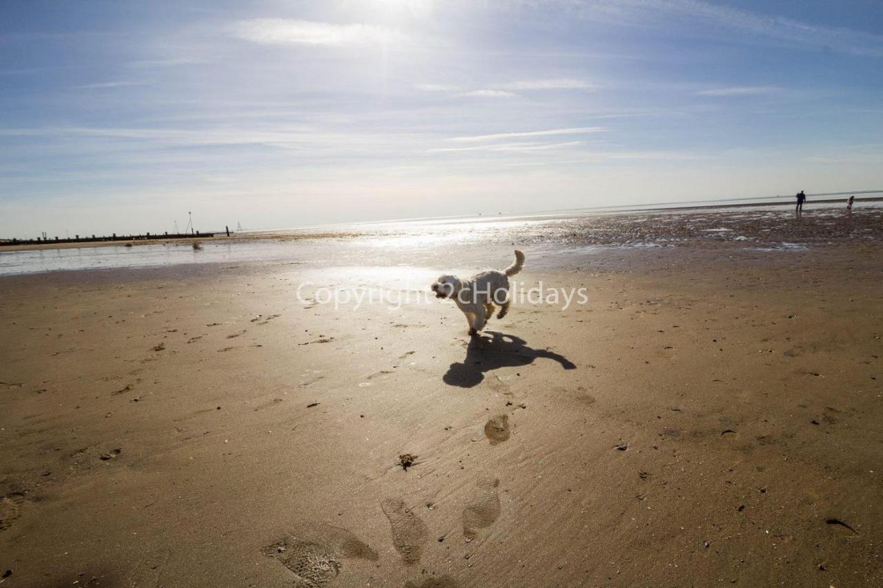 6 Berth Caravan Nearby Hunstanton Beach Front In Norfolk Ref 13019L 外观 照片