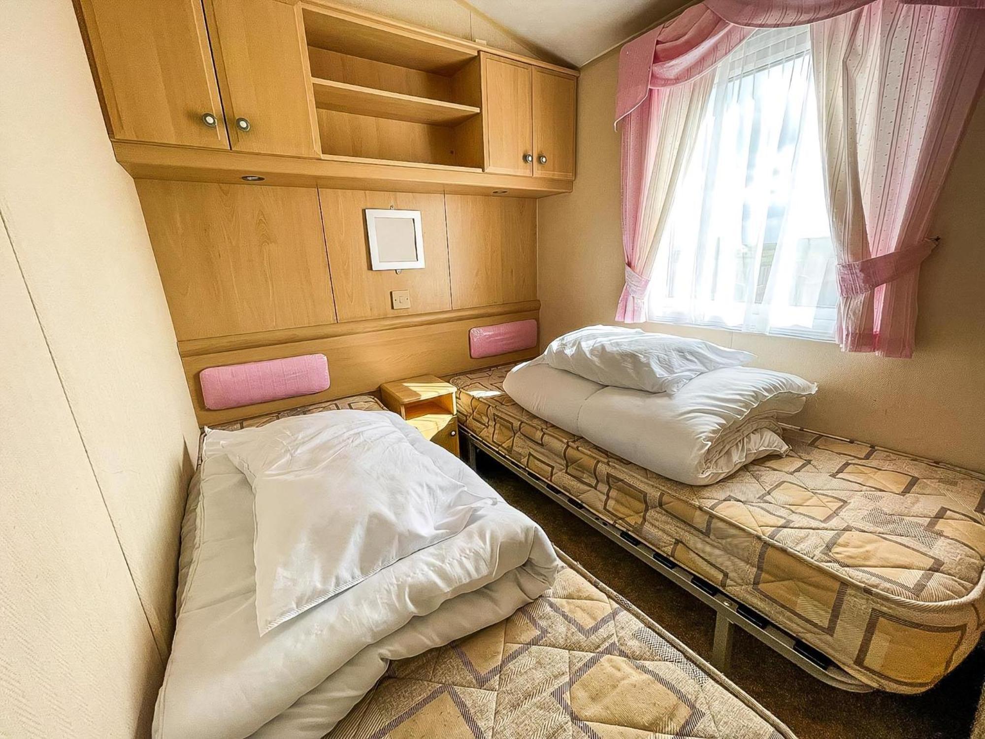 6 Berth Caravan Nearby Hunstanton Beach Front In Norfolk Ref 13019L 外观 照片
